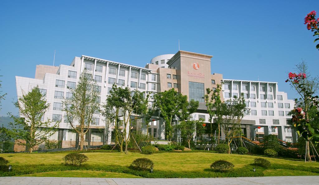 Ramada Plaza By Wyndham Chongqing West Hotel Eksteriør billede